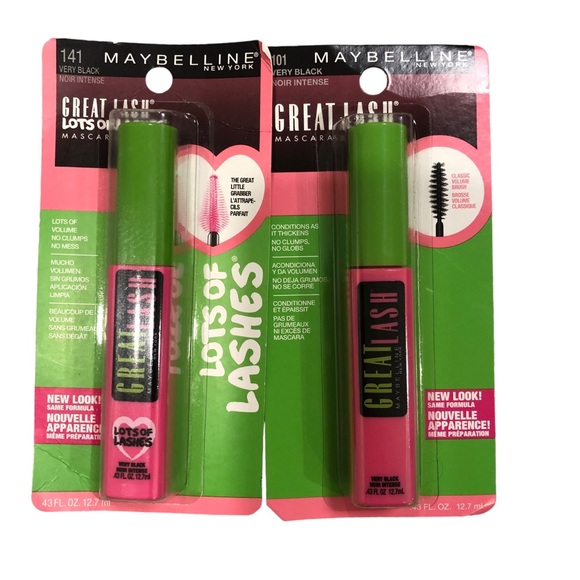 Maybelline Great Lash Mascara in 141 Very Black - Picture 2 of 5